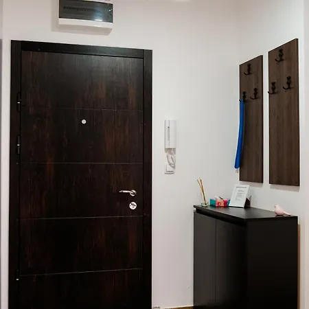 Apartment Good Day- Stan Na Dan Sa Garazom *